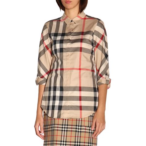 outfit camicia burberry donna|camicie per donna burberry.